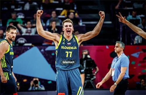 率不足四成 率不足四成